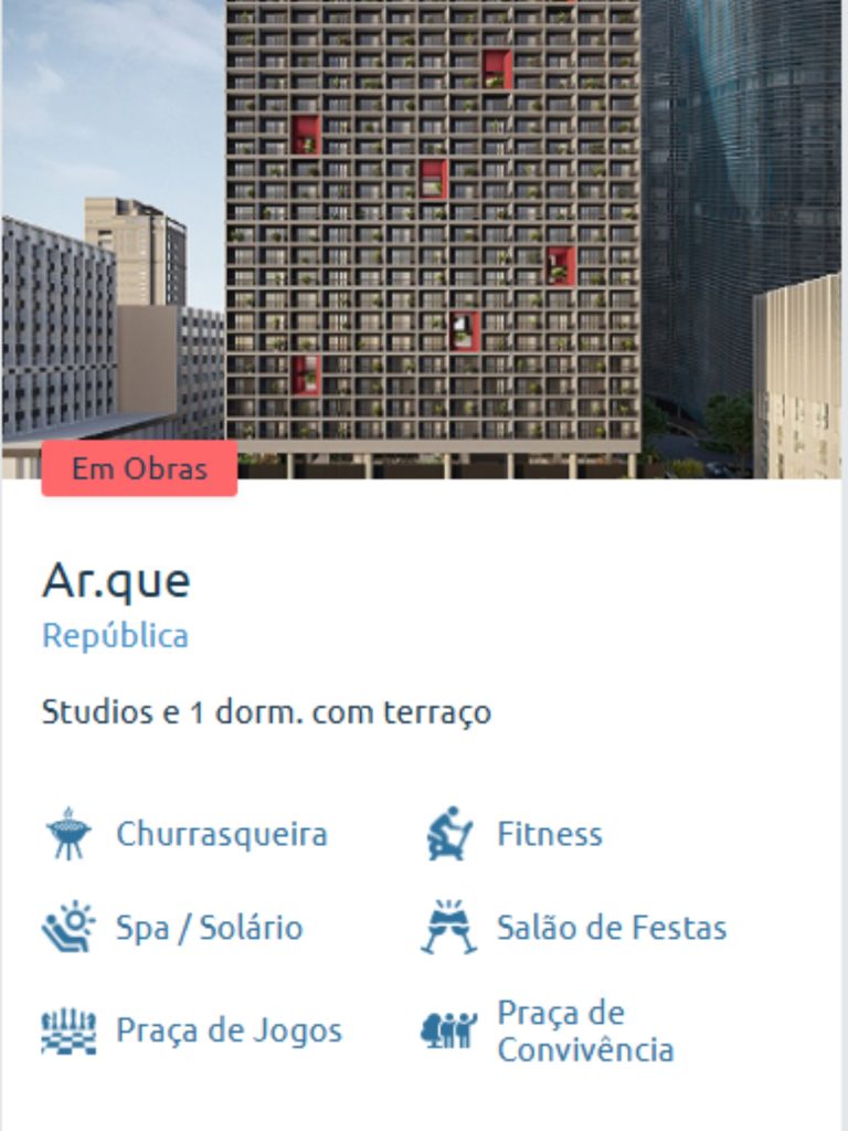 Fachada moderna do Ar.que na República, com arquitetura imponente e design urbano, destacando detalhes em vermelho nas varandas.